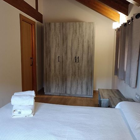 Apartmán Rural Berros La Guingueta D'Aneu Exteriér fotografie