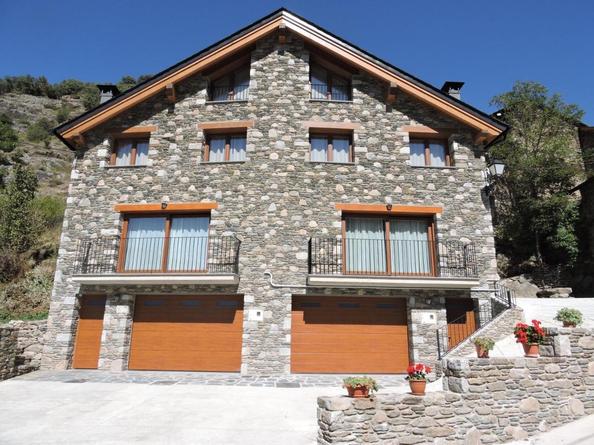 Apartmán Rural Berros La Guingueta D'Aneu Exteriér fotografie