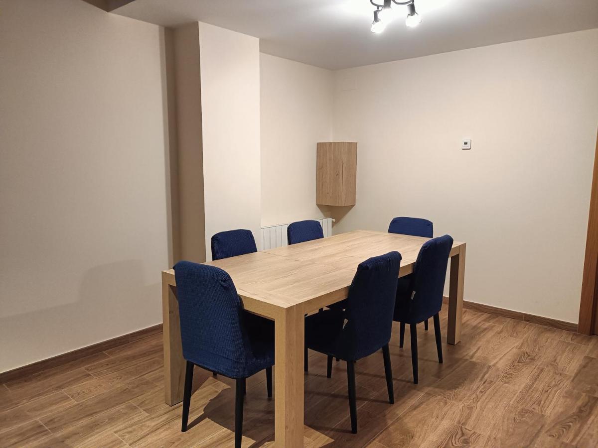 Apartmán Rural Berros La Guingueta D'Aneu Exteriér fotografie